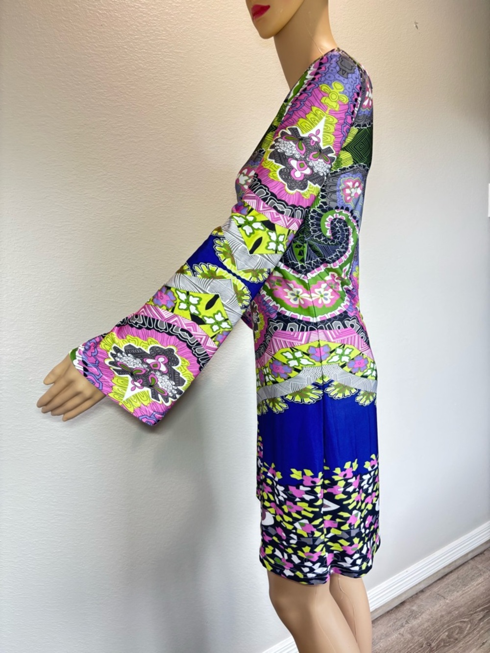 White Mark Couture Collection Blue, Pink & Green Paisley-Print Long Sleeve Dress - Picture 4 of 13